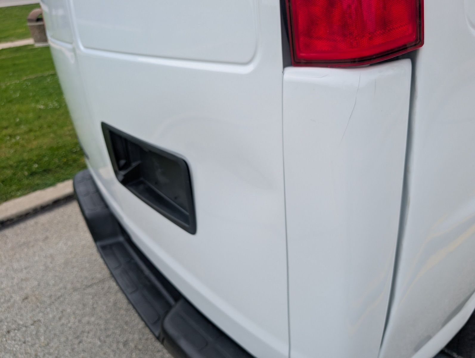 2019 Chevrolet Express 2500 73