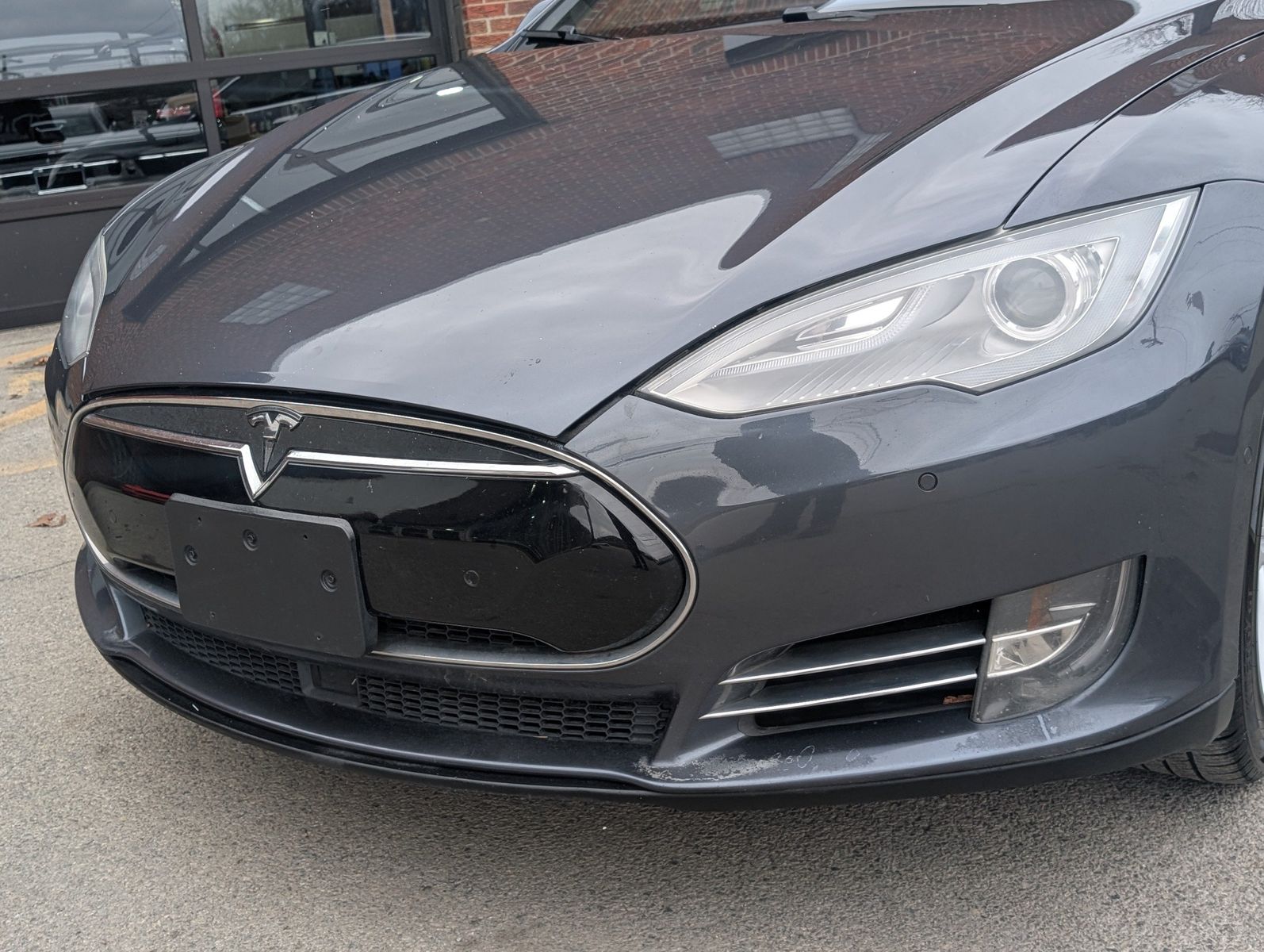 2014 Tesla Model S 15