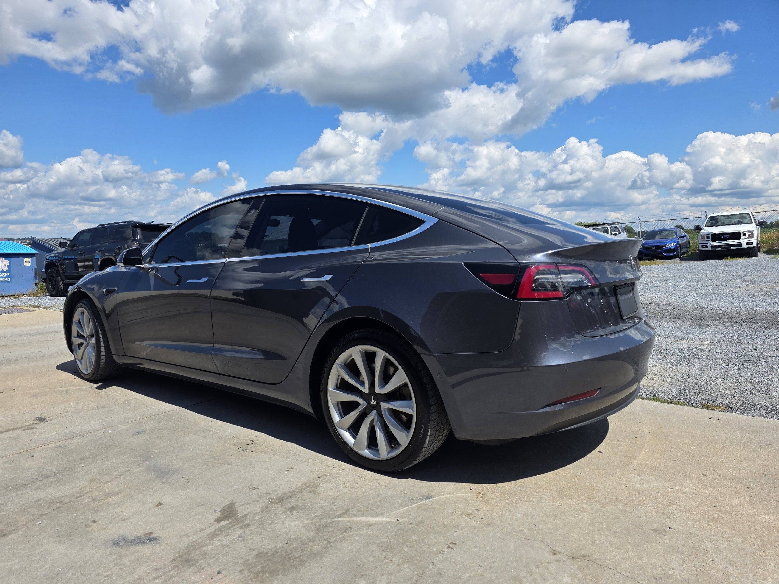 2019 Tesla Model 3 Long Range photo 5