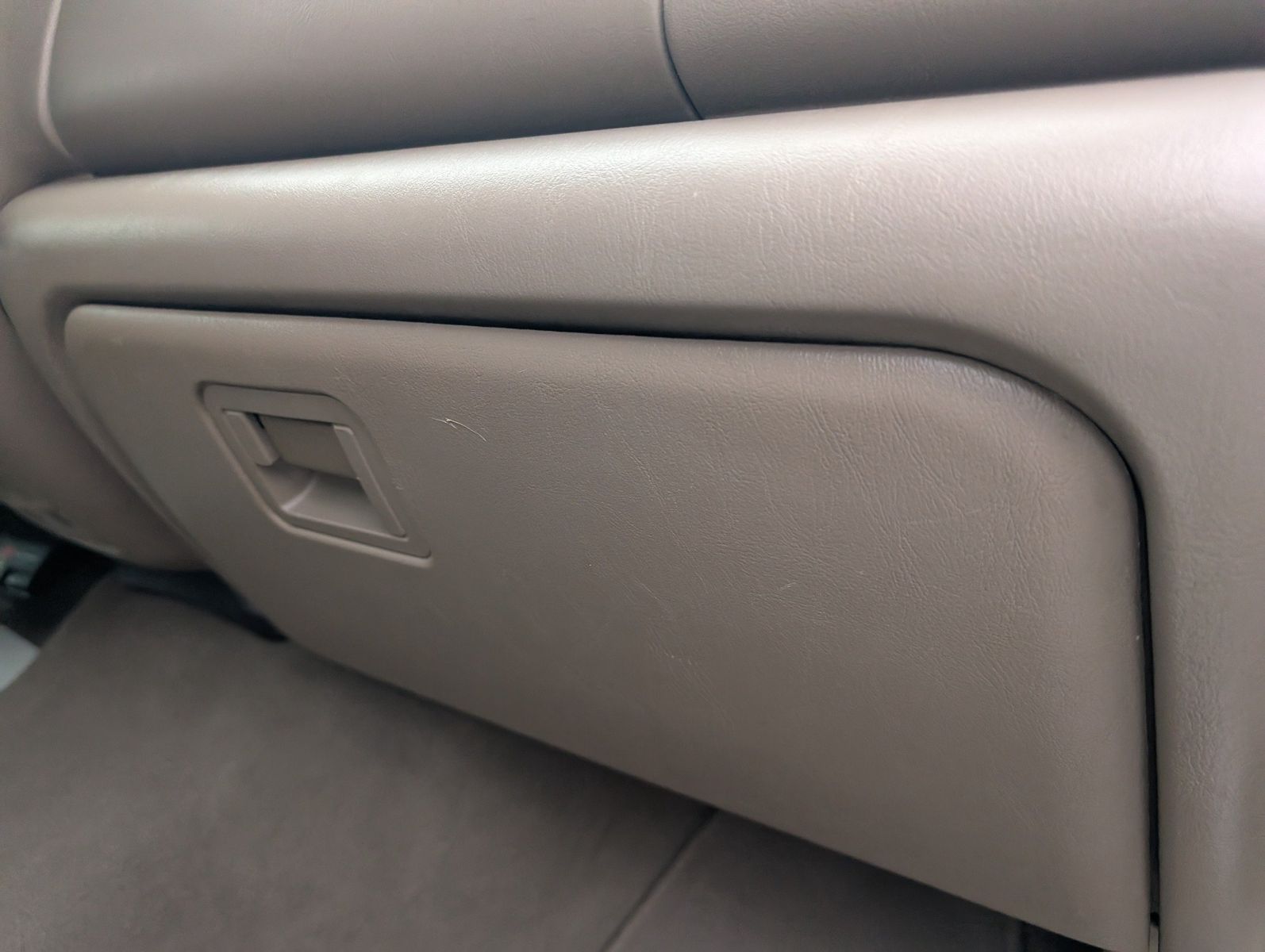 2004 Ford F-350 Super Duty 219