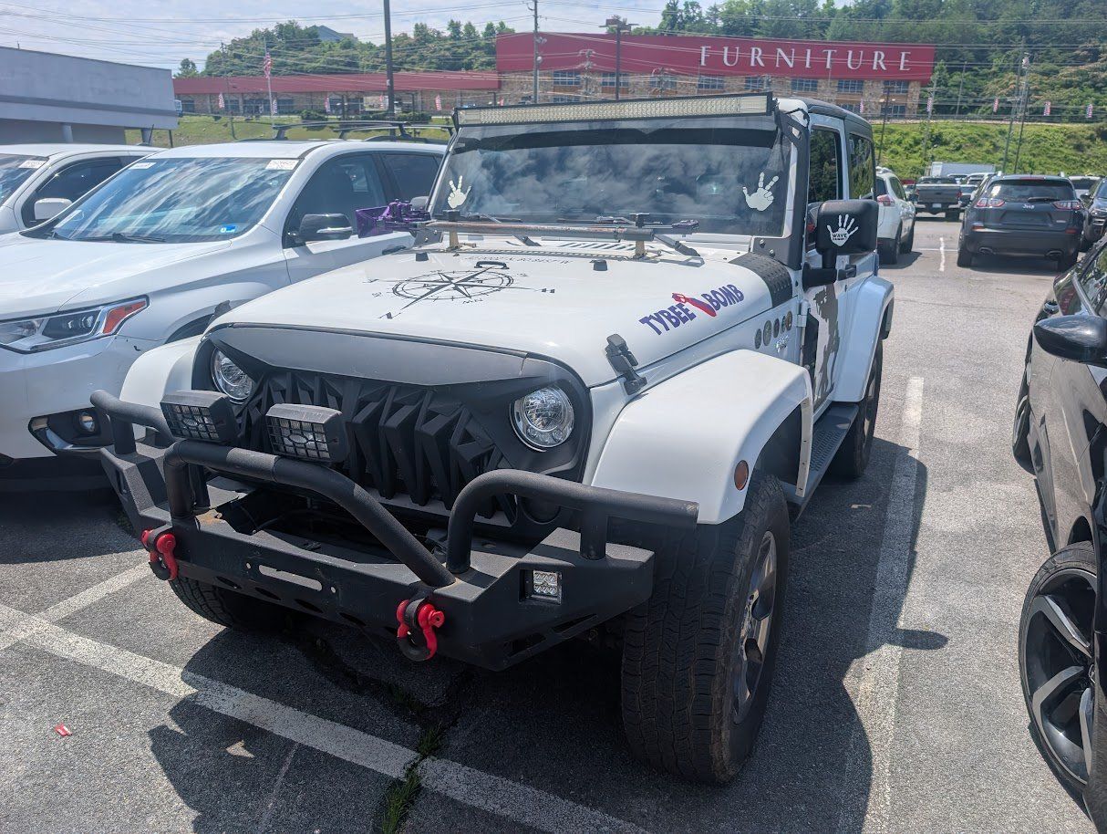 2018 Jeep Wrangler Sahara's photo
