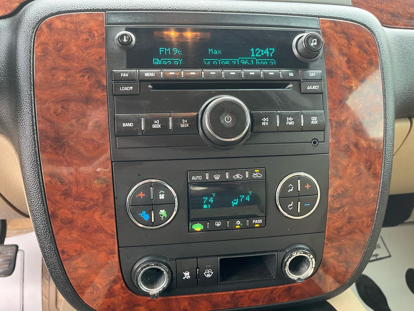 2008 Chevrolet Silverado 1500 LTZ photo 21