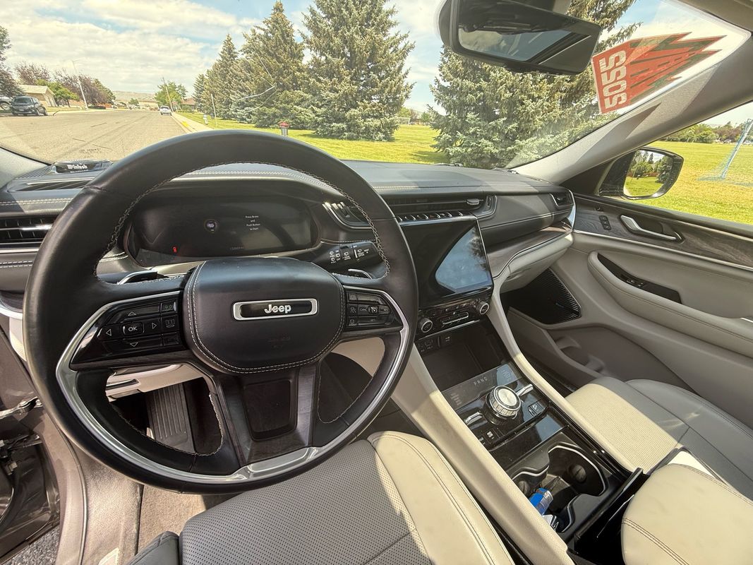 2022 Jeep Grand Cherokee L Overland - Photo 14