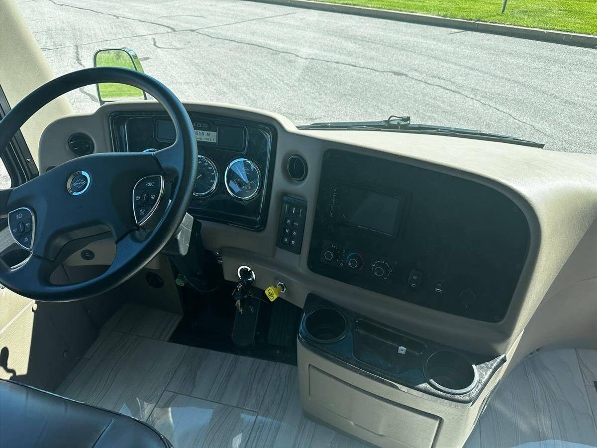 2019 Jayco Embark 61