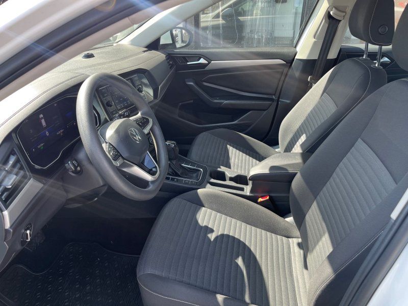 2022 Volkswagen Jetta S photo 8