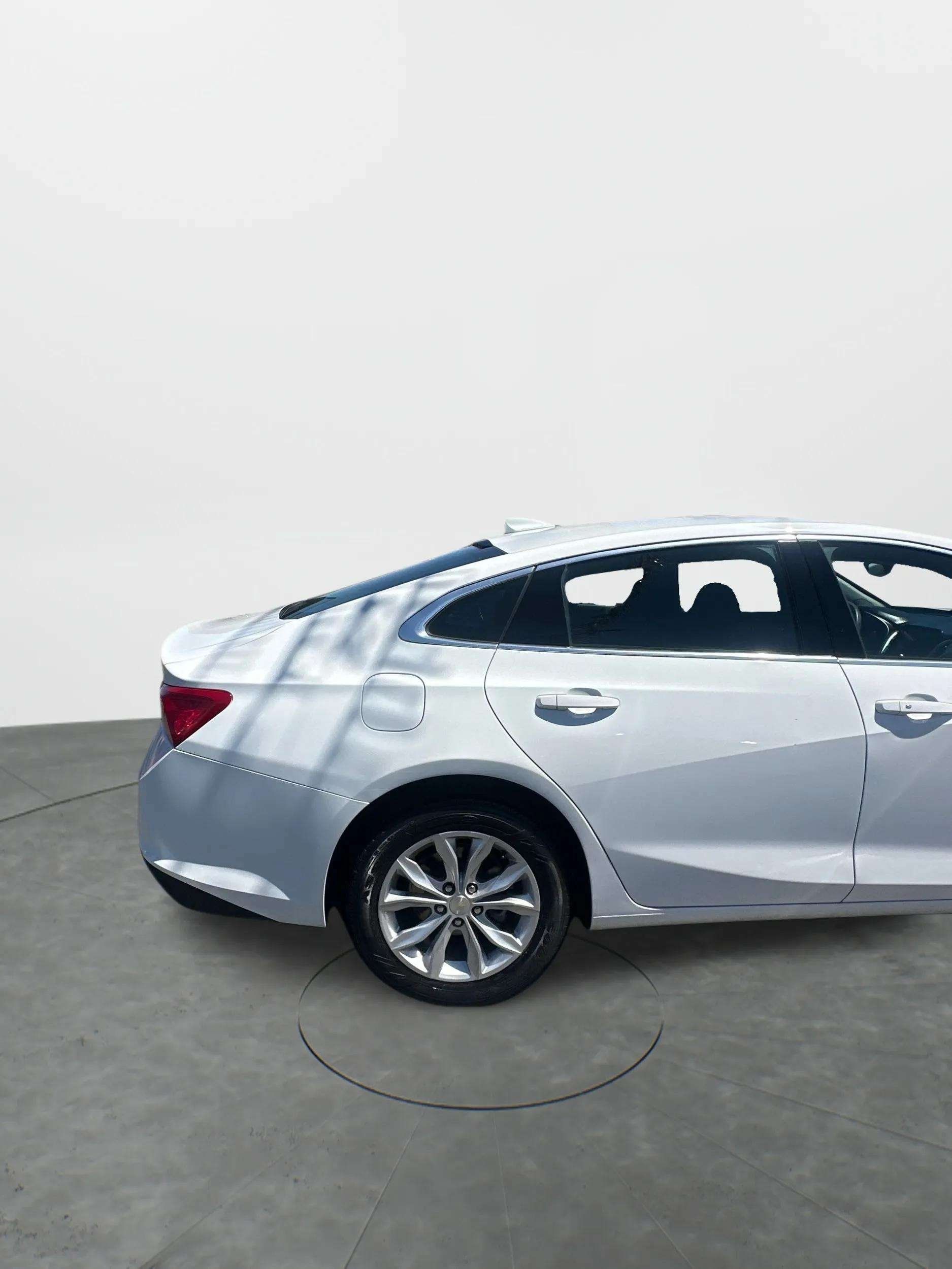 2023 Chevrolet Malibu 1LT - Photo 29