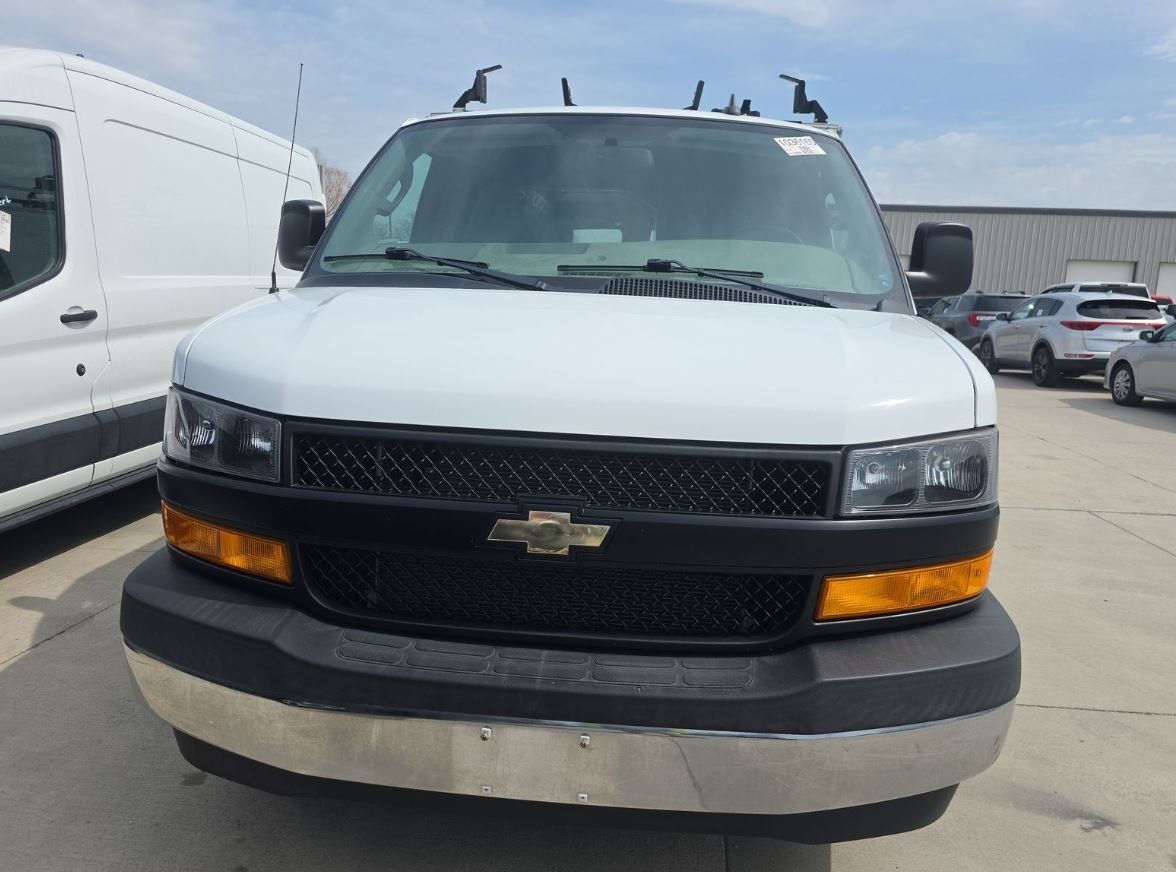 2018 Chevrolet Express 2500 5