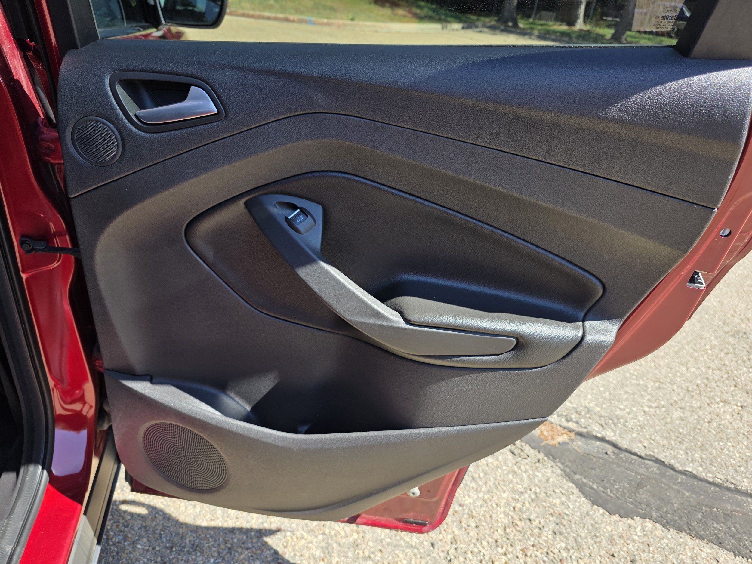 2013 Ford Escape Titanium - Photo 18