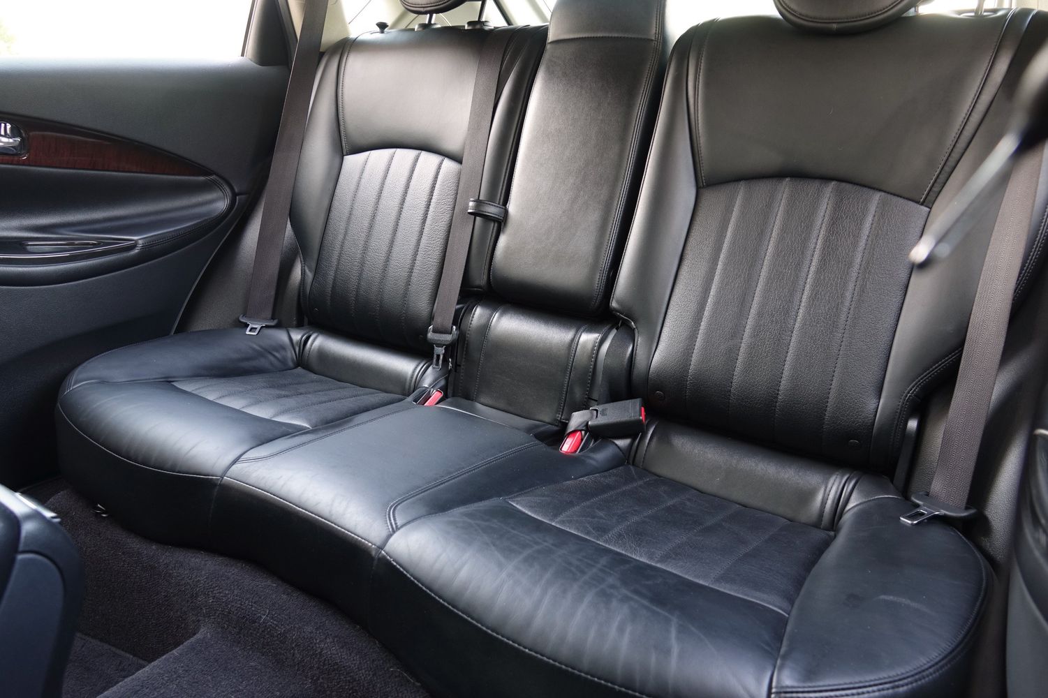 2017 Infiniti QX50 photo 11
