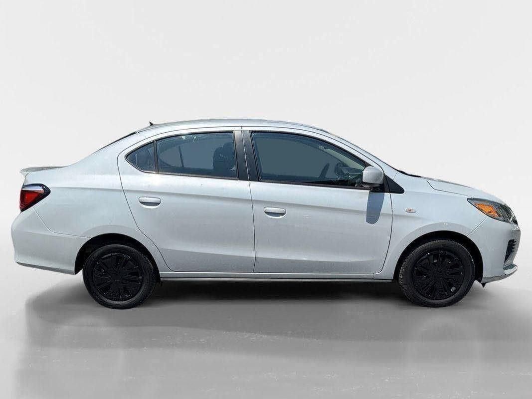 2022 Mitsubishi Mirage G4 ES photo 6