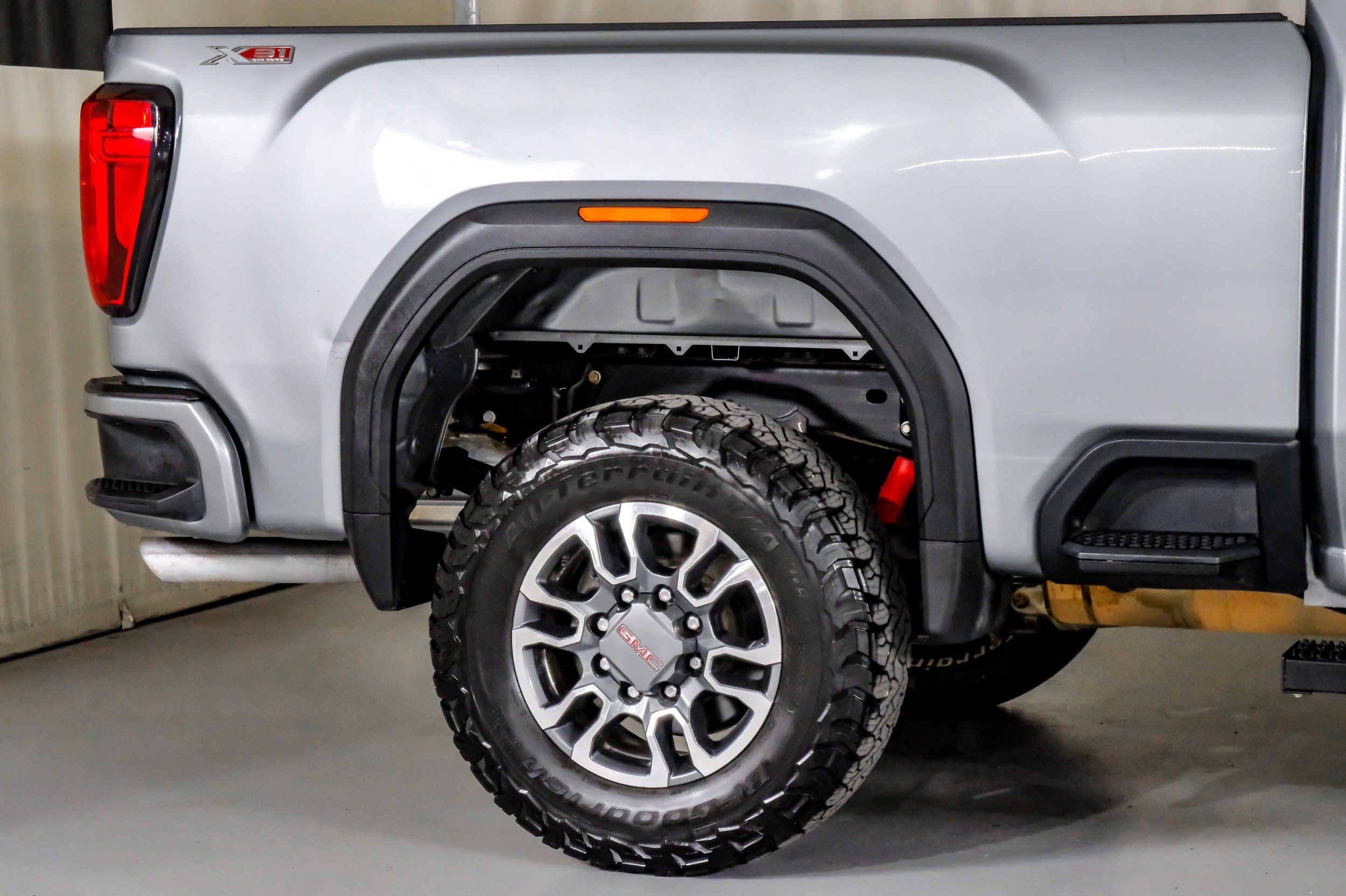 2024 Gmc Sierra Pro photo 2