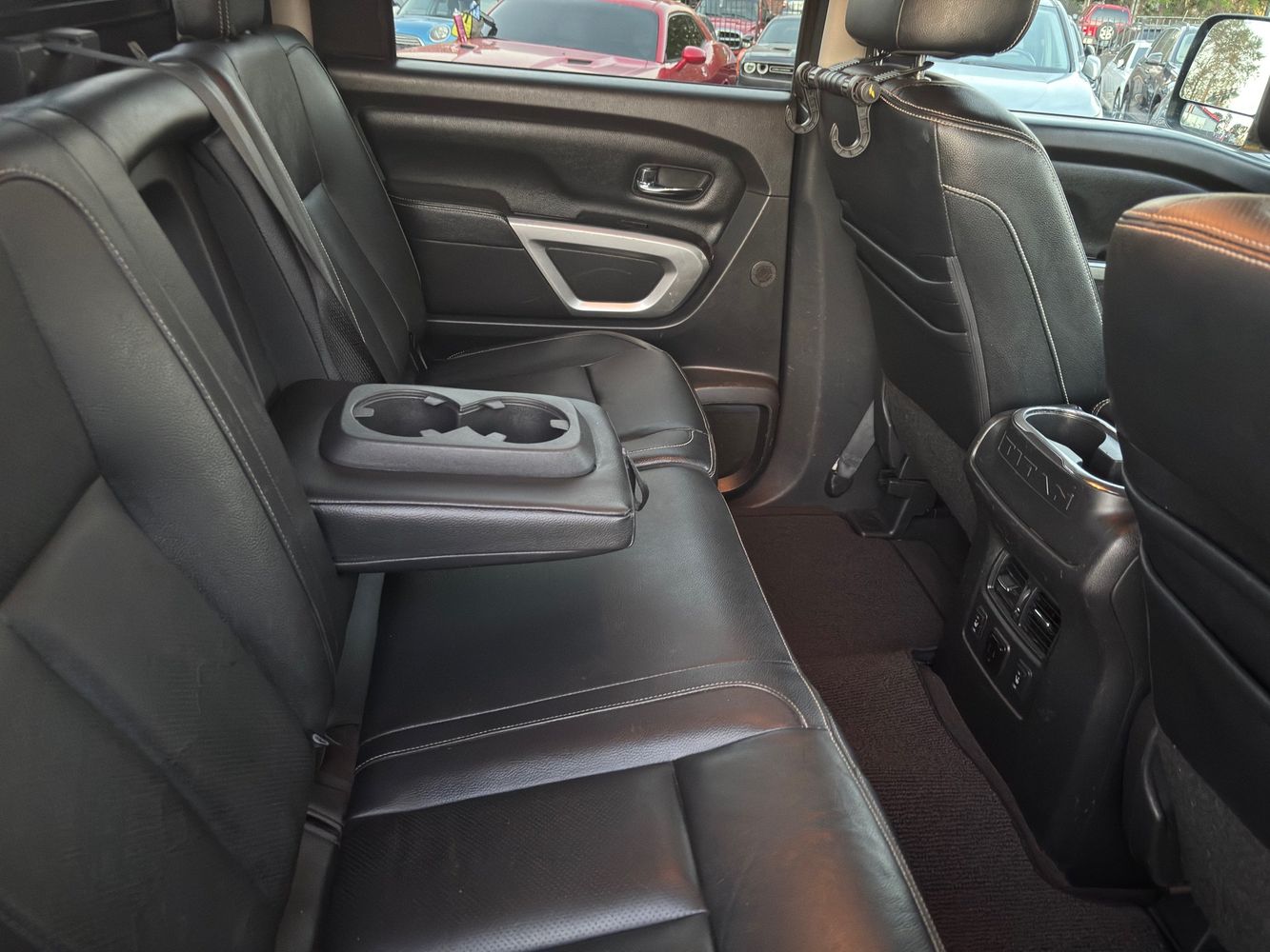 2016 Nissan Titan PRO-4X photo 53