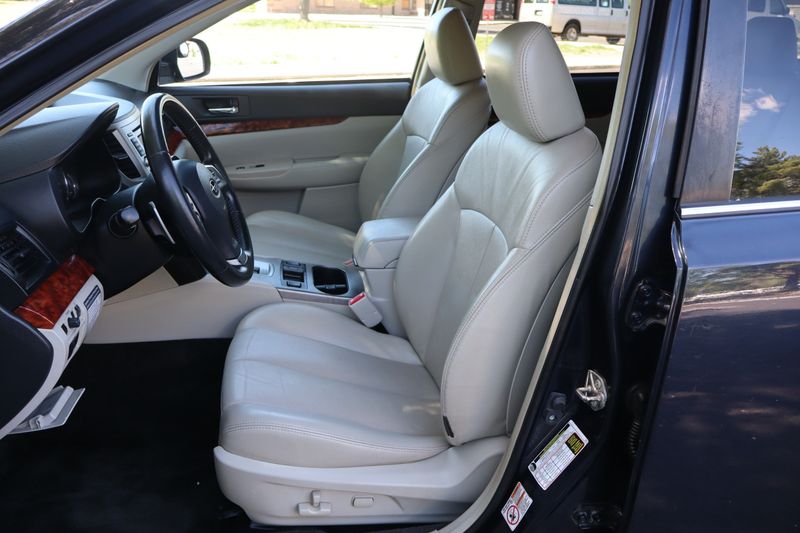 2012 Subaru Outback 2.5i Limited | Victory Motors of Colorado