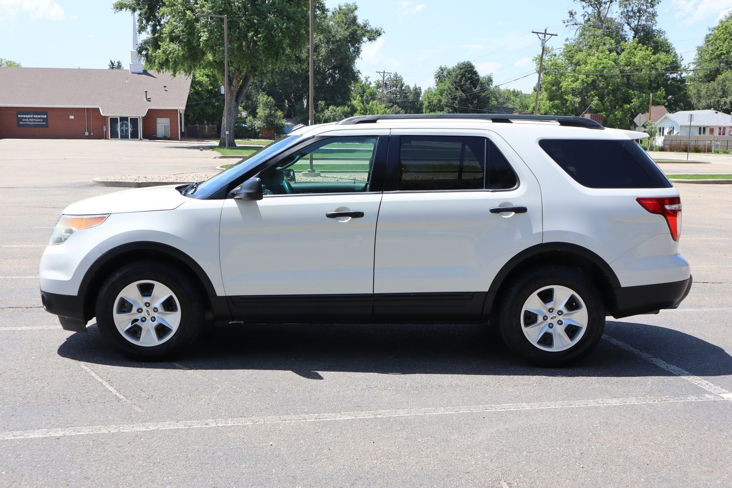 2012 Ford Explorer Base | Victory Motors of Colorado