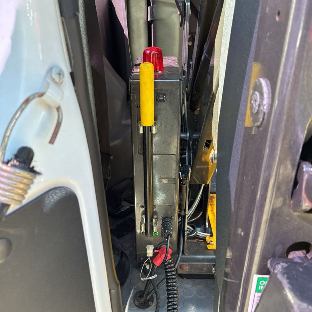 2011 Ford E-Series Cargo 32