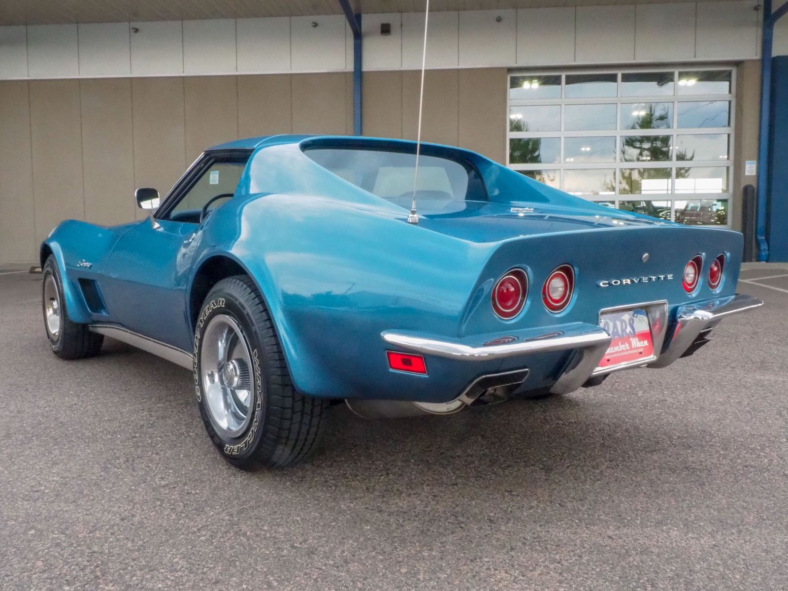 1973 Chevrolet Corvette 16