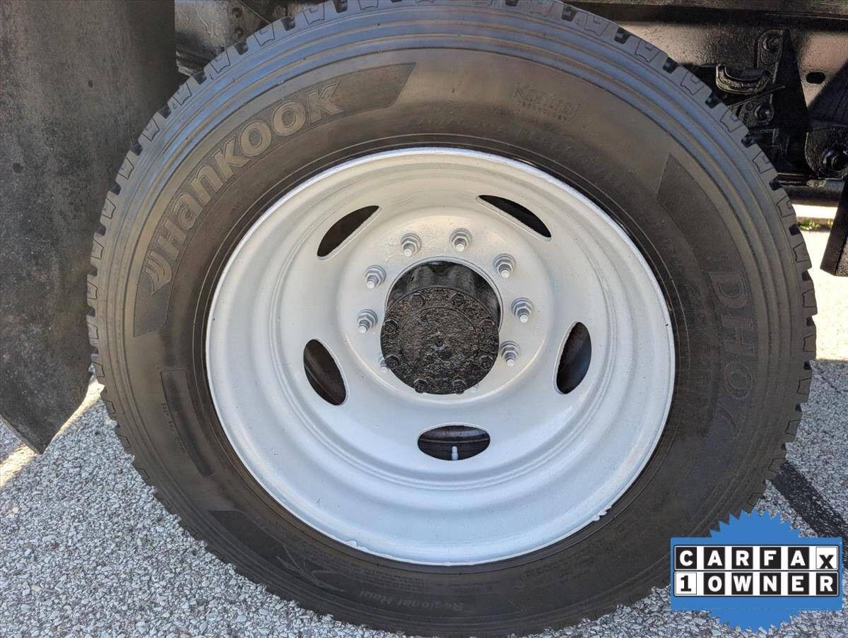 2016 Ford F-550 Super Duty 44