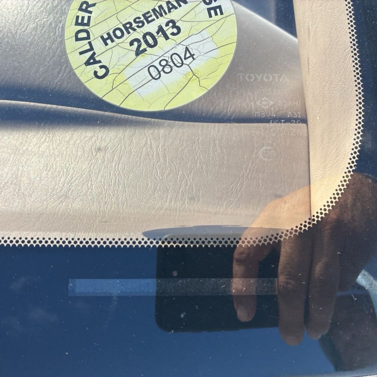 2000 Lexus LX 470 31