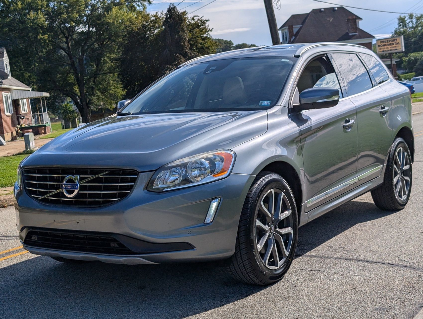 2016 Volvo XC60 15