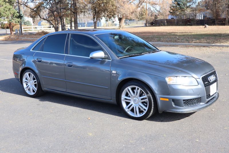 2007 Audi S4 Photos