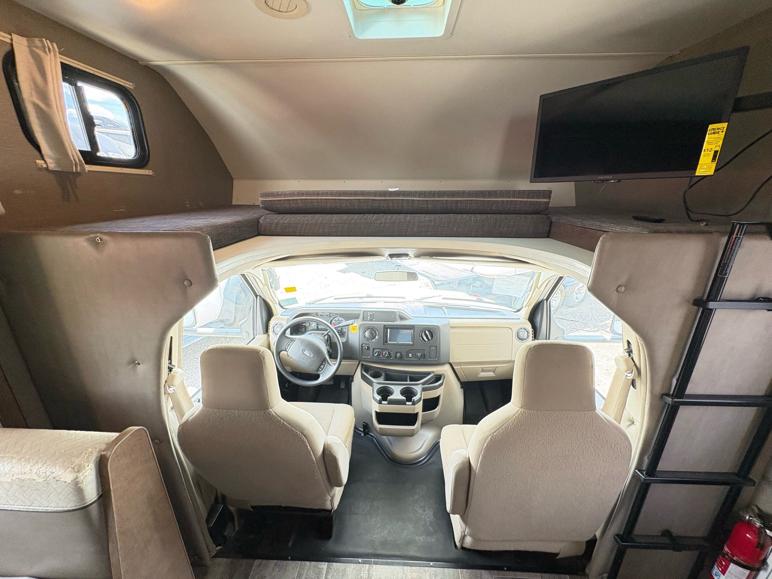 2018 Ford E-Series Cutaway Base - Photo 13