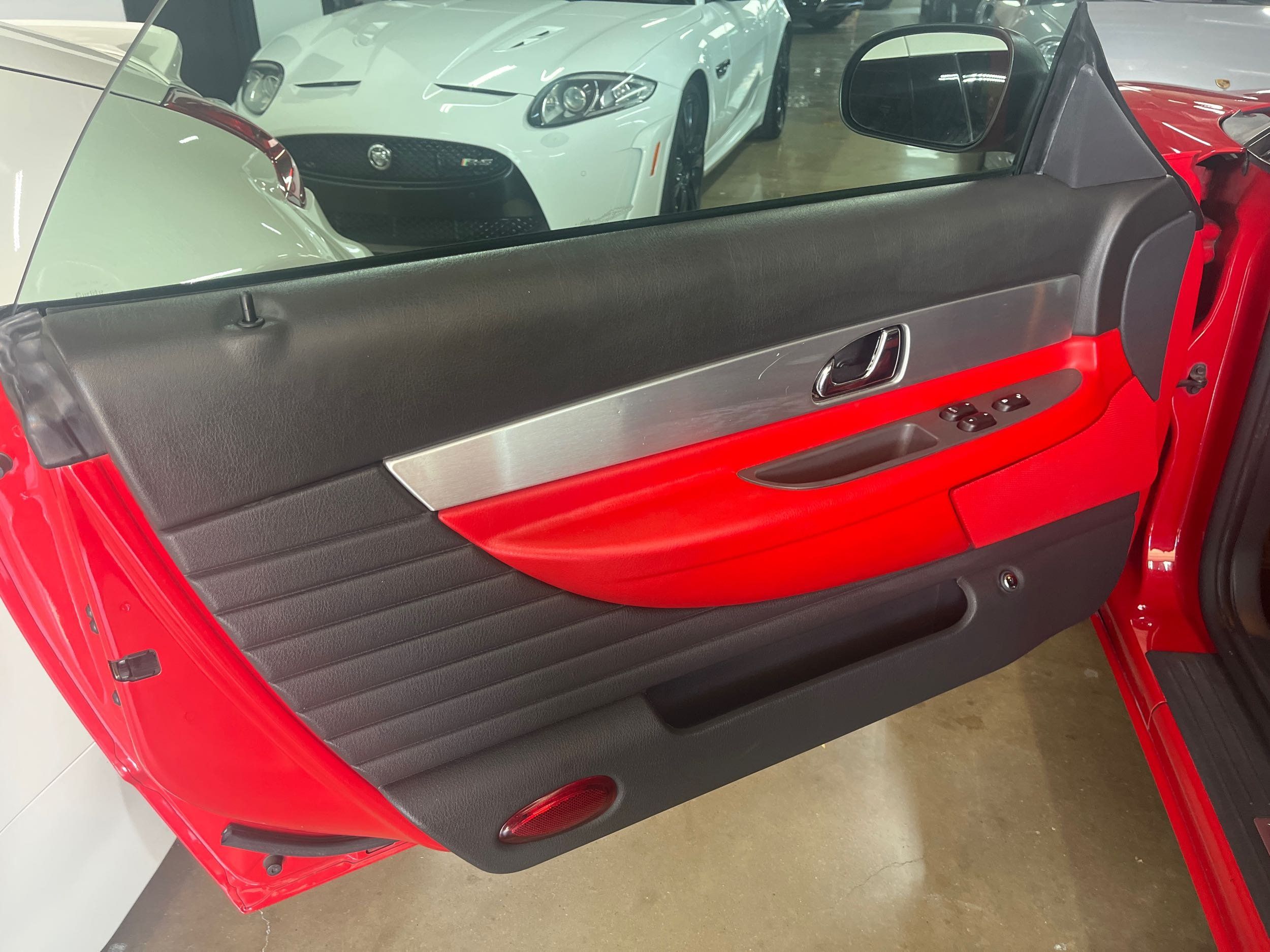 2002 Ford Thunderbird Base photo 15