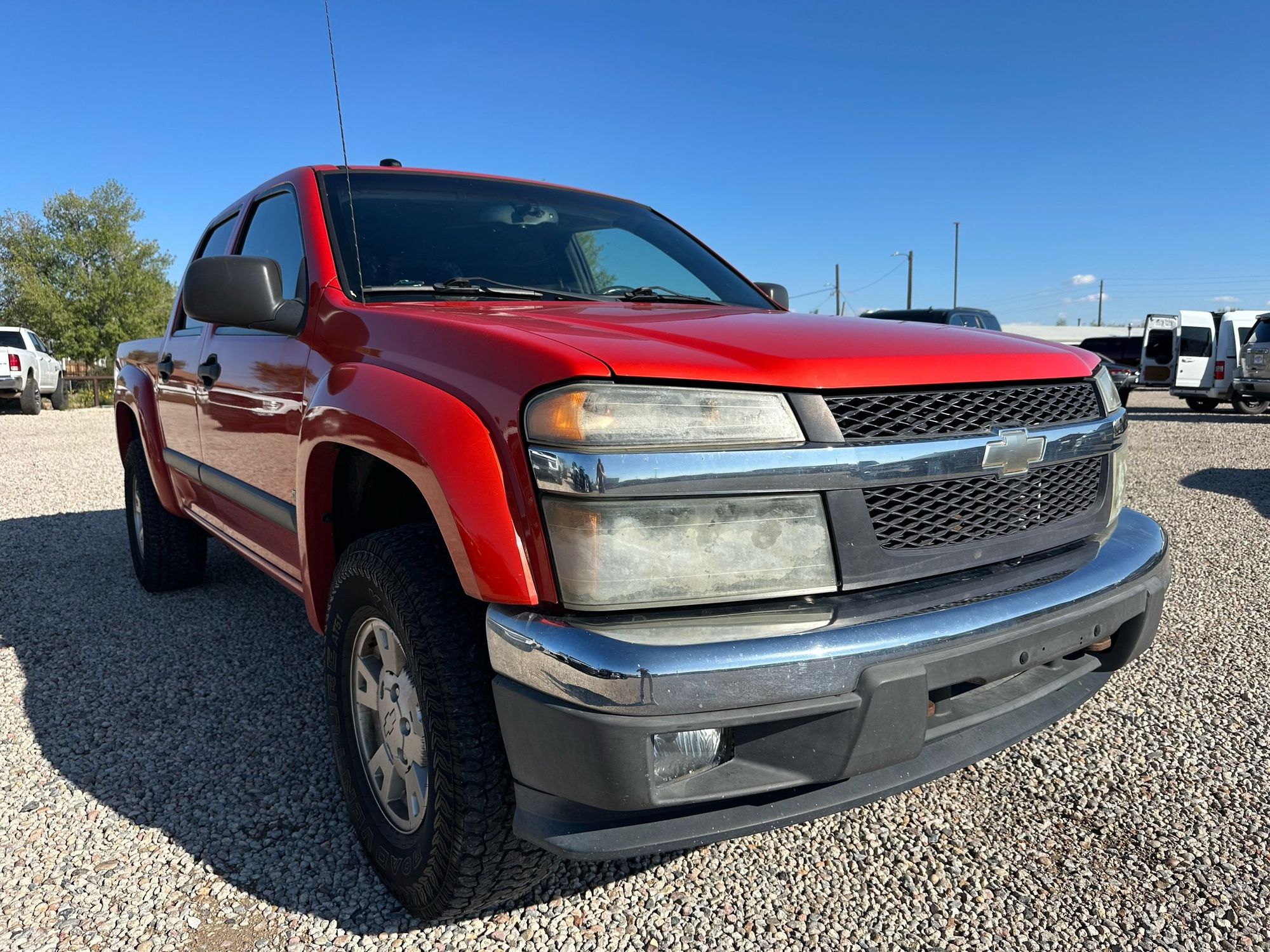 2008 Chevrolet Colorado LT photo 2