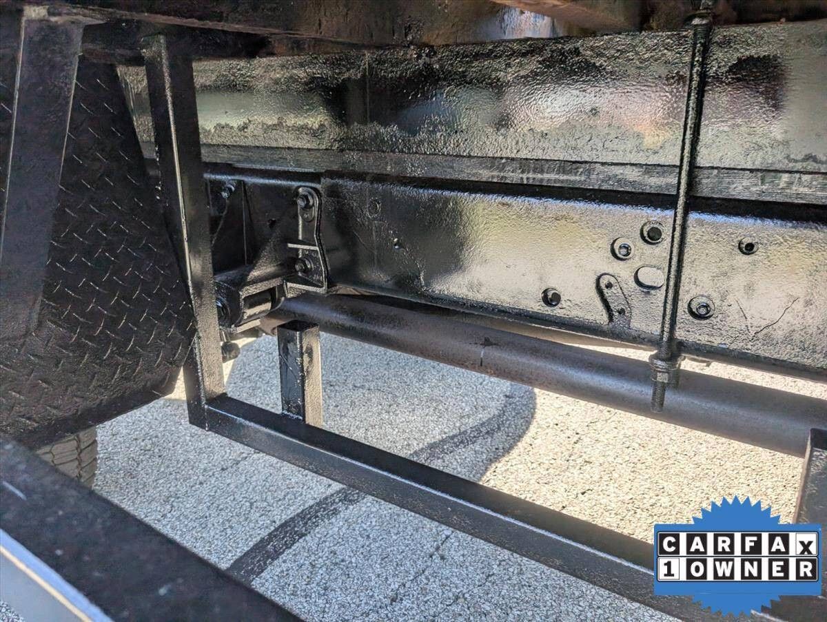 2016 Ford F-550 Super Duty 43