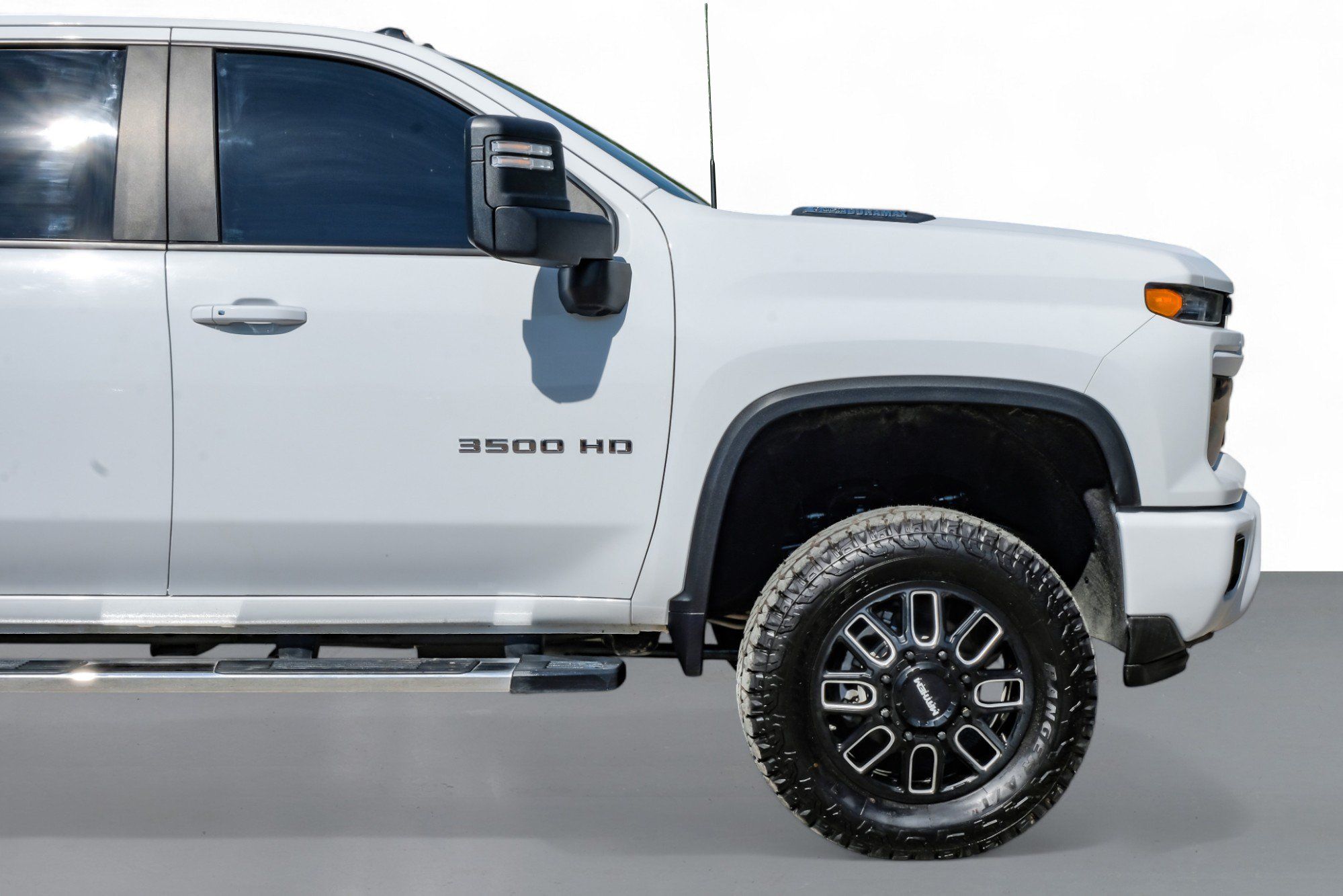 2024 Chevrolet Silverado 3500HD LT photo 3