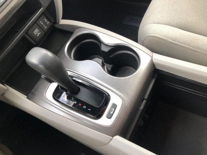 2018 Honda Pilot EX photo 20