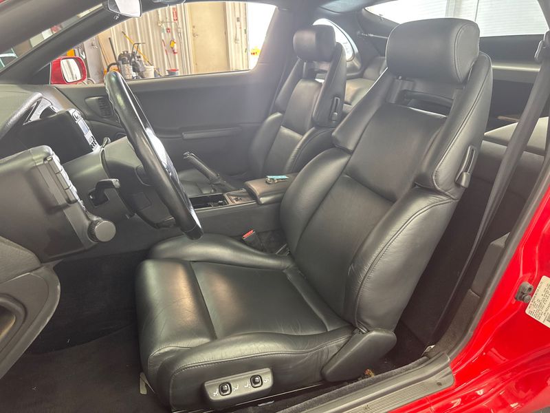 ひなりの 1994 Nissan 300ZX | Custom Cars West