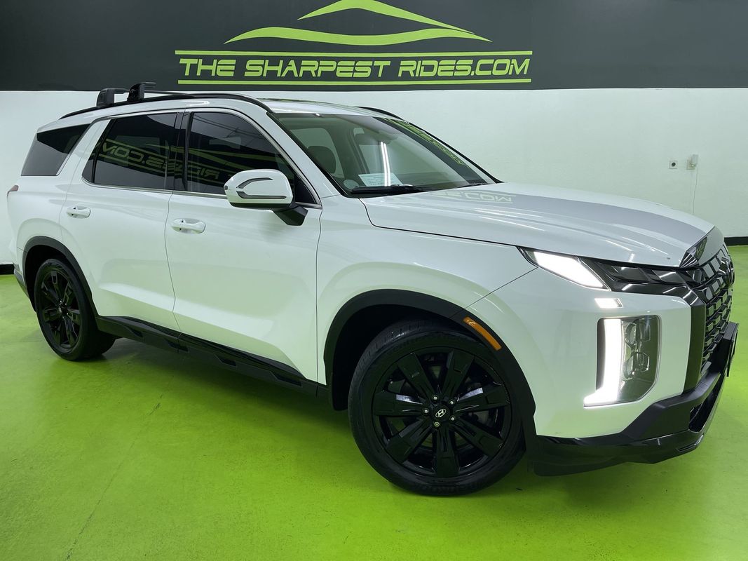 White 2023 Hyundai Palisade XRT AWD SUV / Crossover All-Wheel Drive Automatic