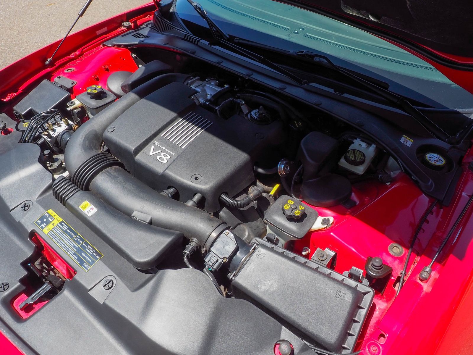 2002 Ford Thunderbird 41