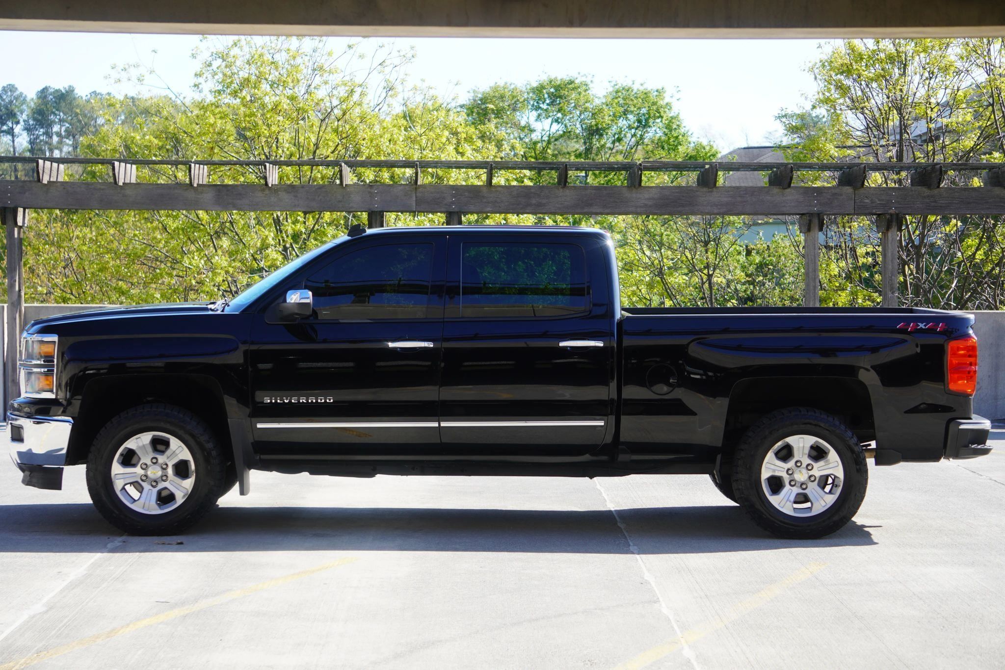 2014 Chevrolet Silverado 1500 LTZ - Photo 6