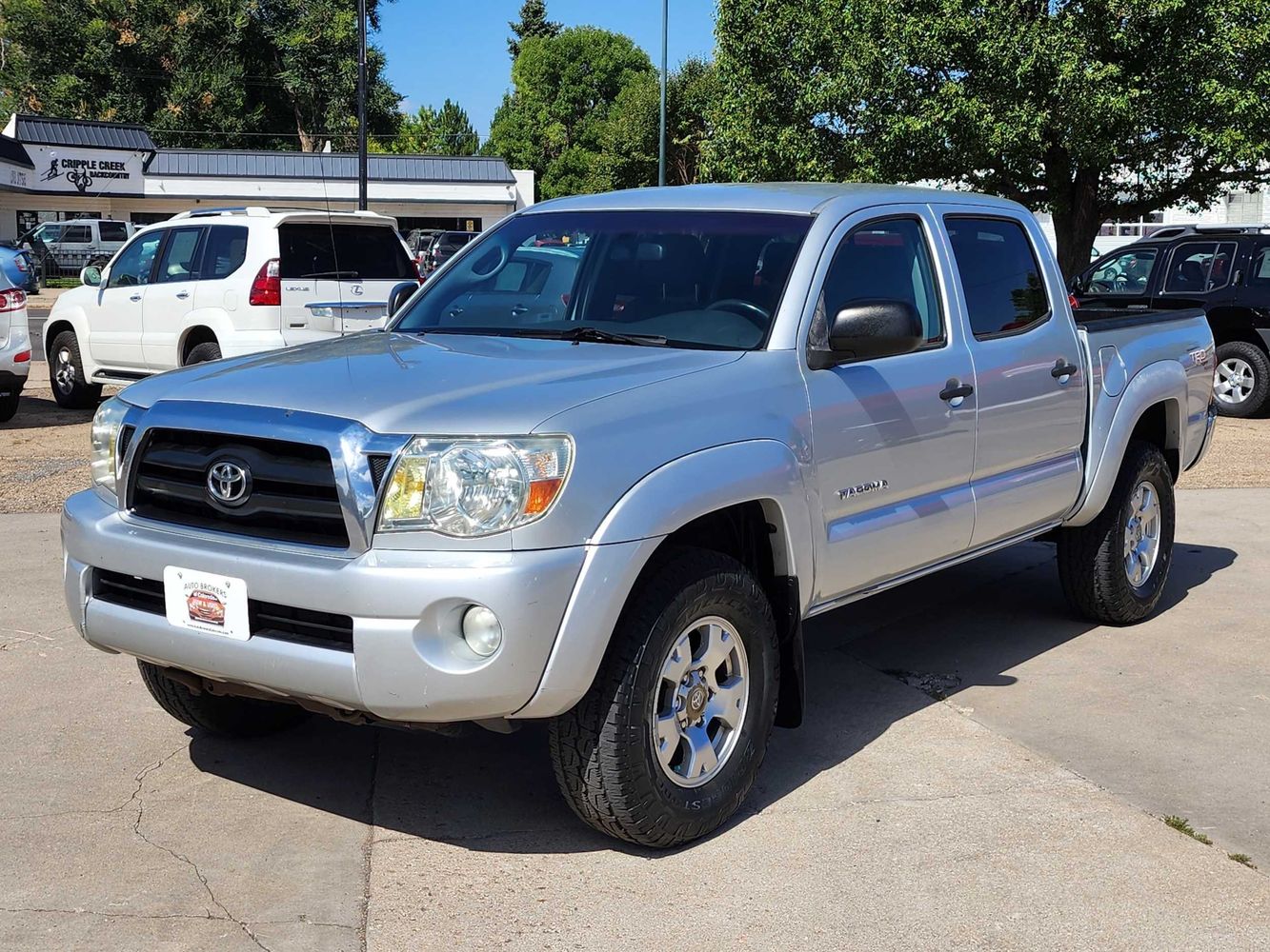 2005 Toyota Tacoma Base photo 9