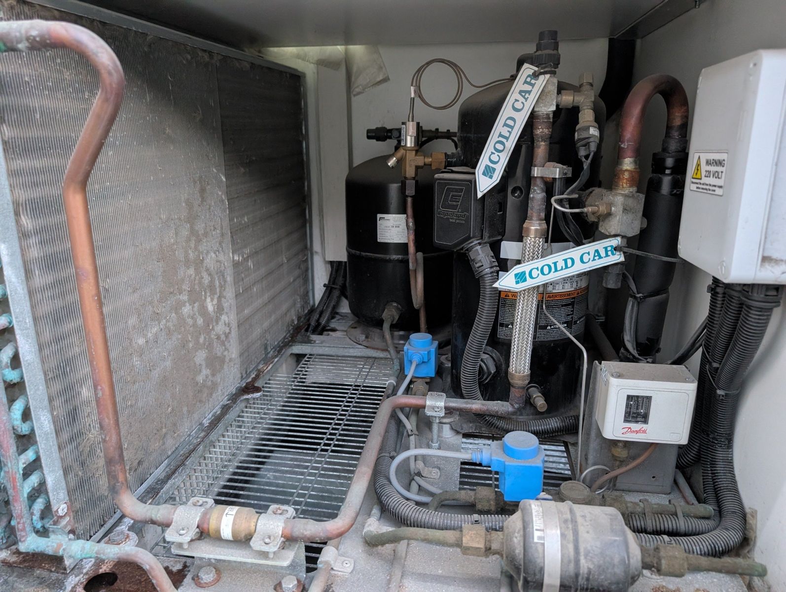 2021 Ford E-Series 72