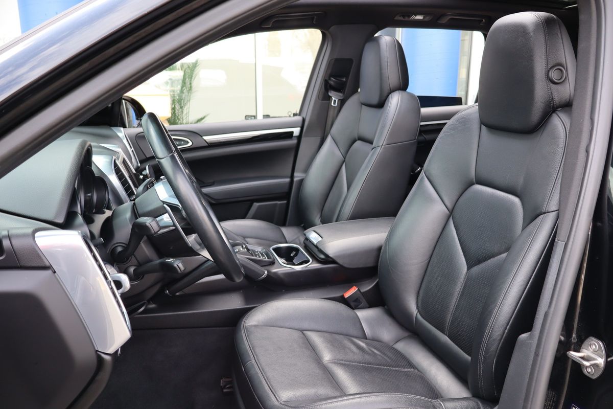 2016 Porsche Cayenne S