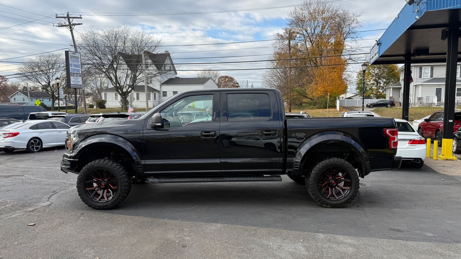 2020 Ford F-150 XLT photo 2
