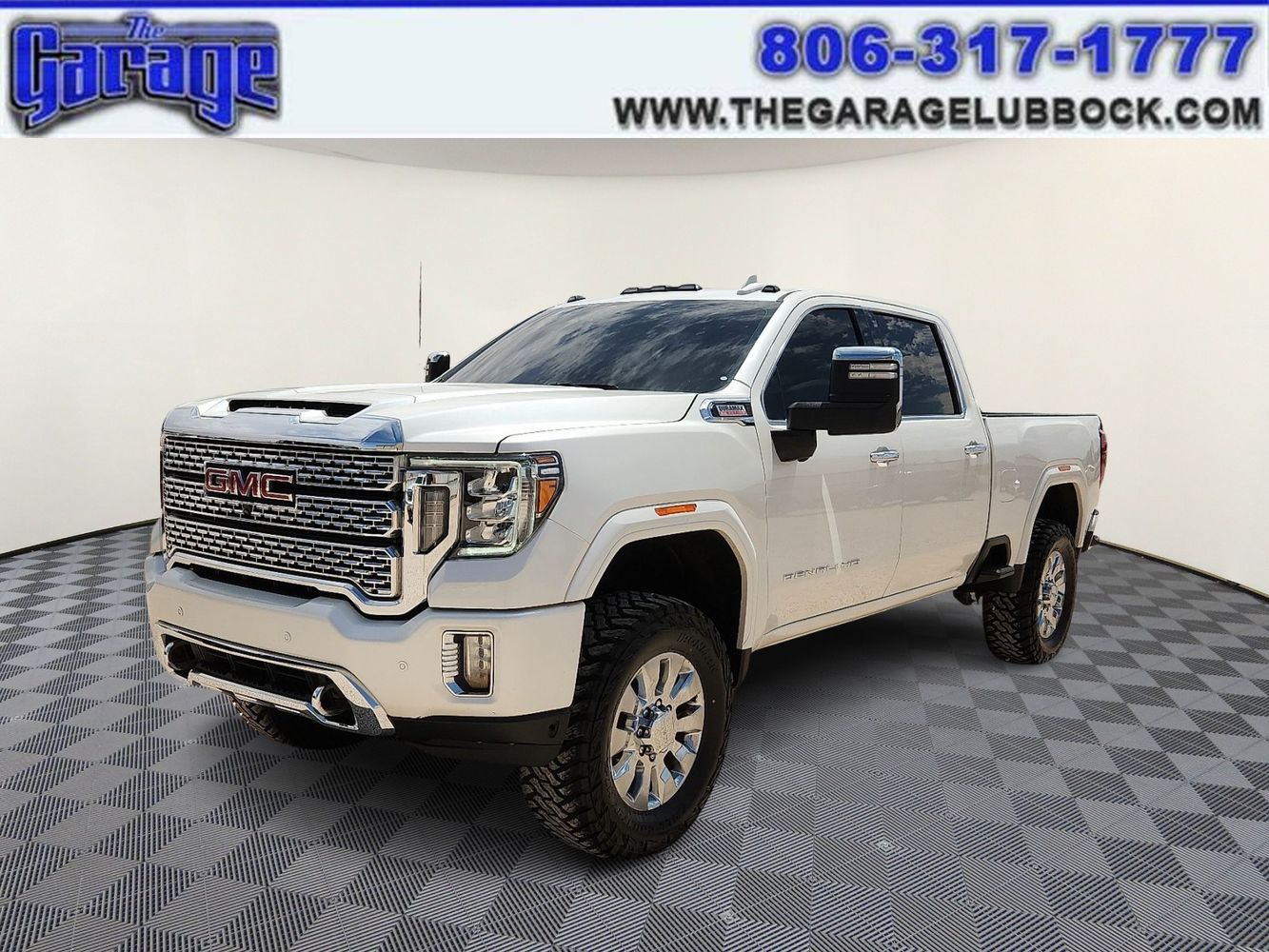 2022 GMC Sierra 4WD Crew Cab Standard Box Denali's photo
