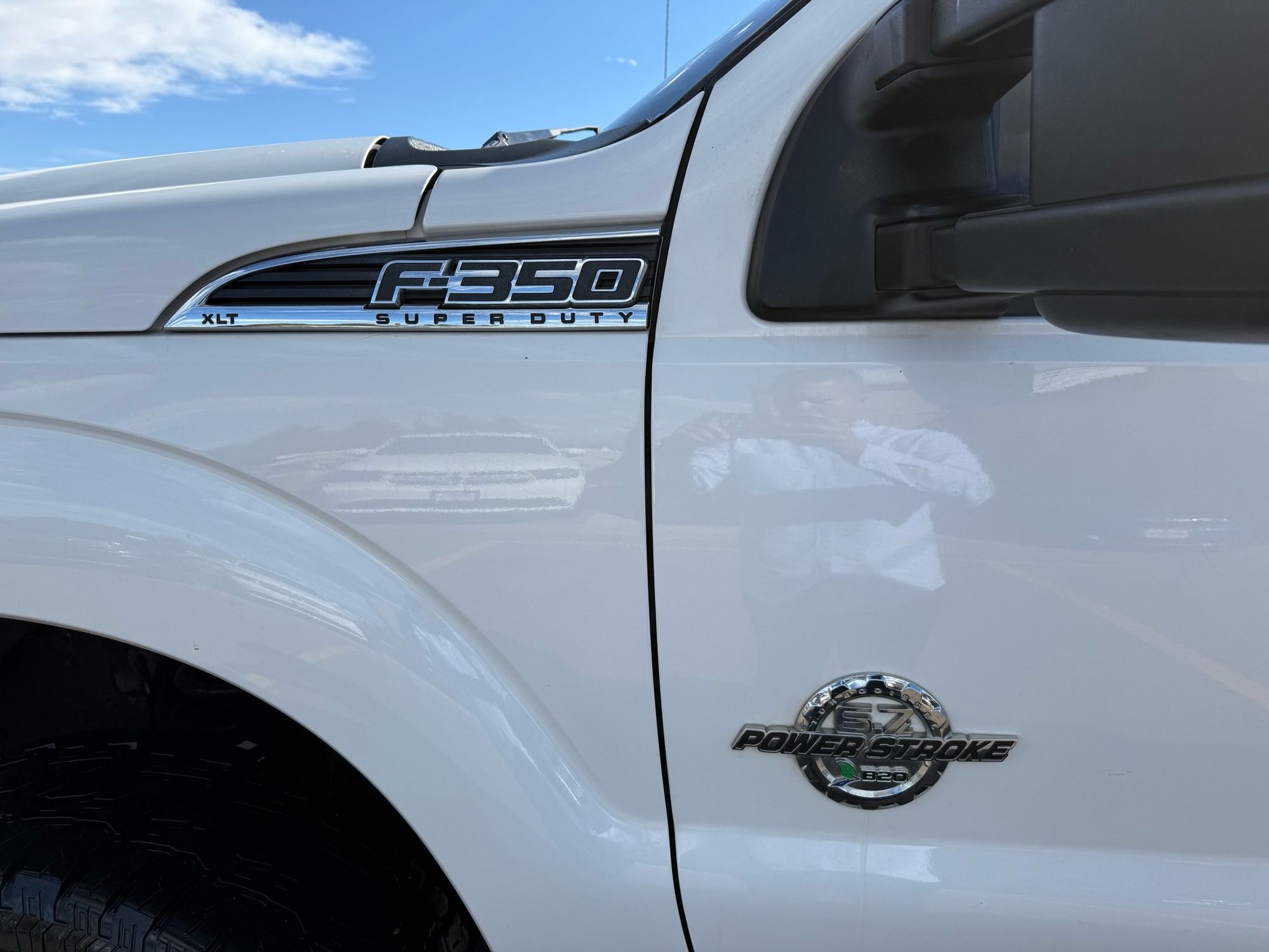 2014 Ford F-350 XLT photo 9