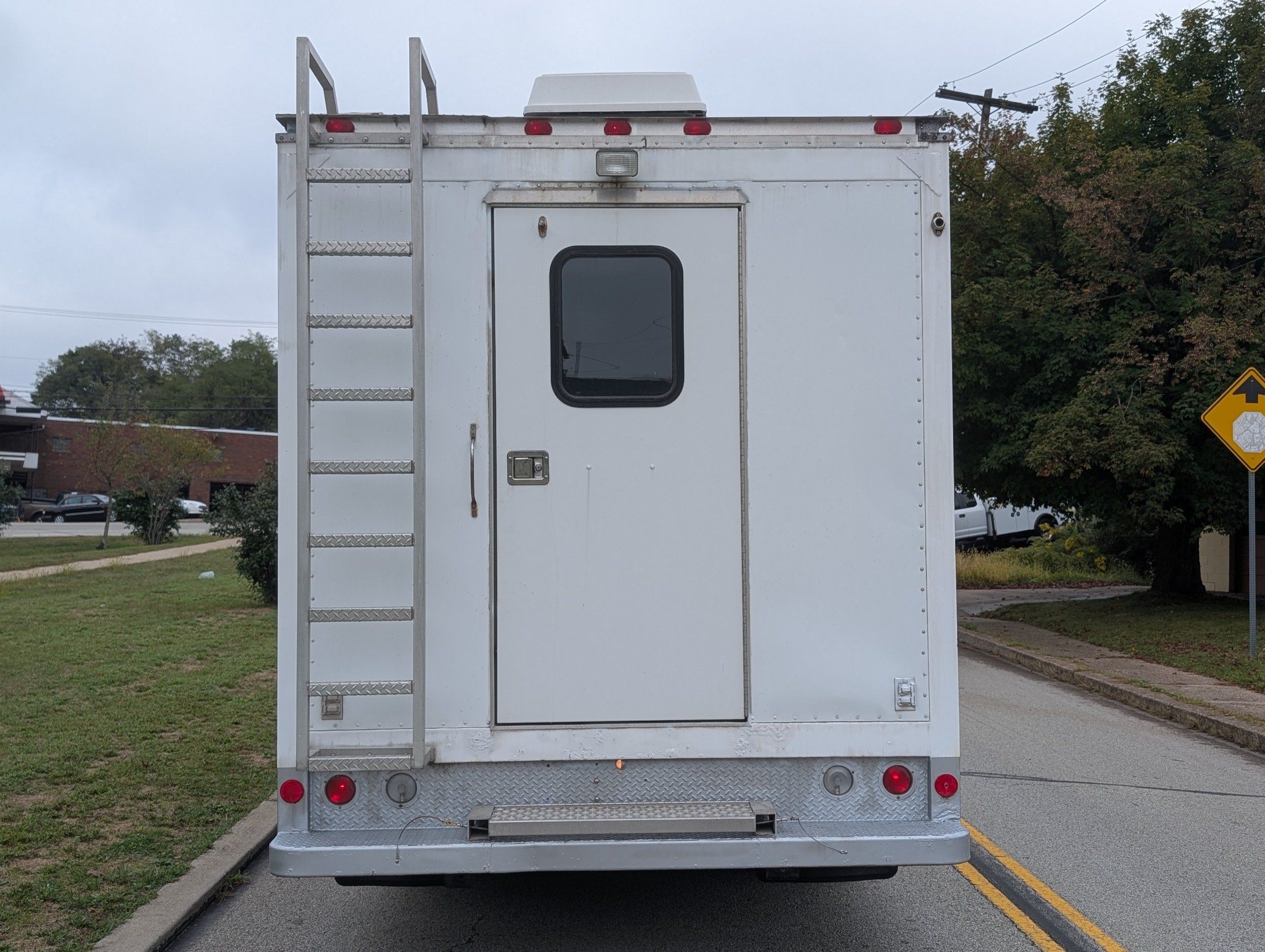 2000 Ford F-550 photo 5