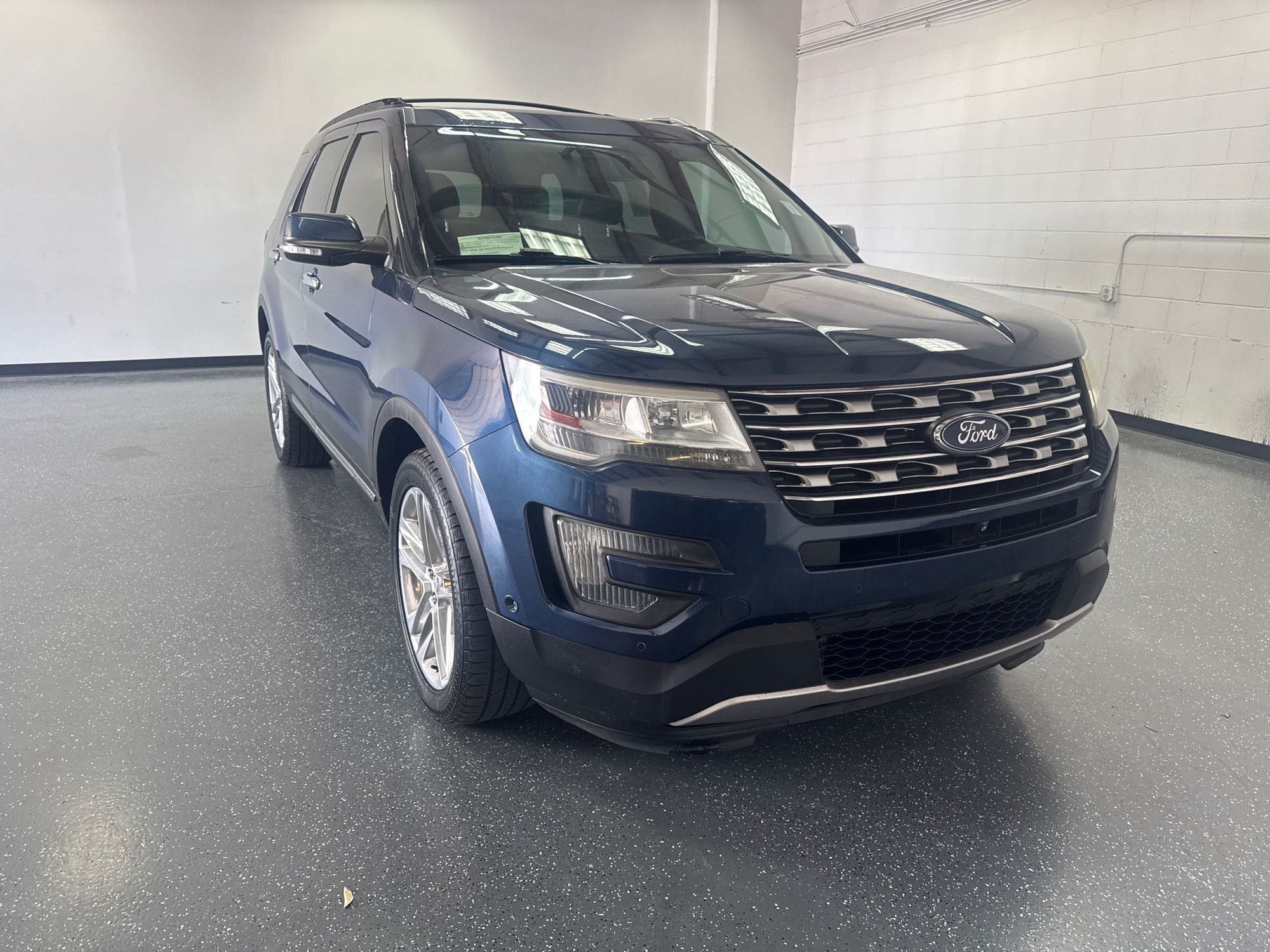 2016 Ford Explorer Limited 4WD's photo