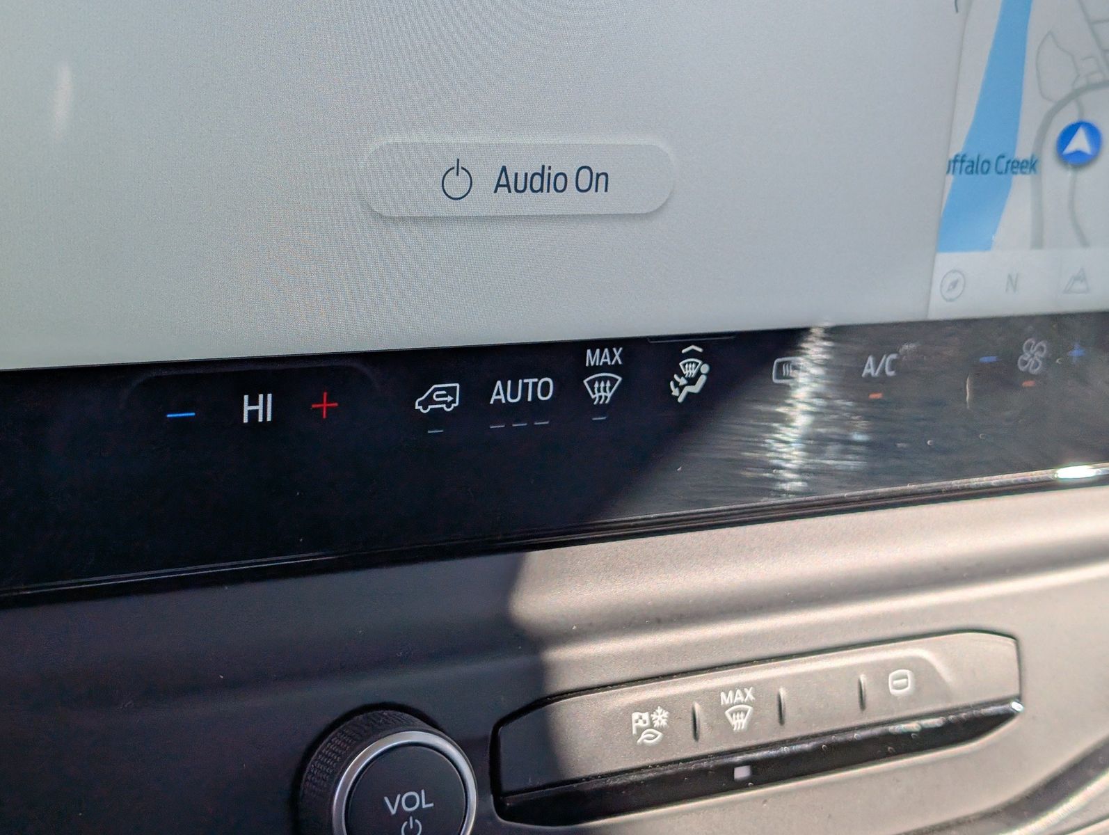 2023 Ford E-Transit-350 75