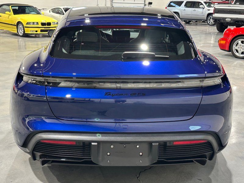 2023 Porsche Taycan GTS Sport Turismo, photo 4