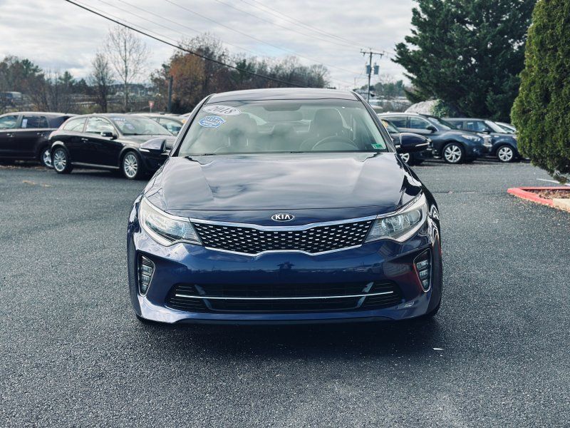 2018 Kia Optima S photo 2