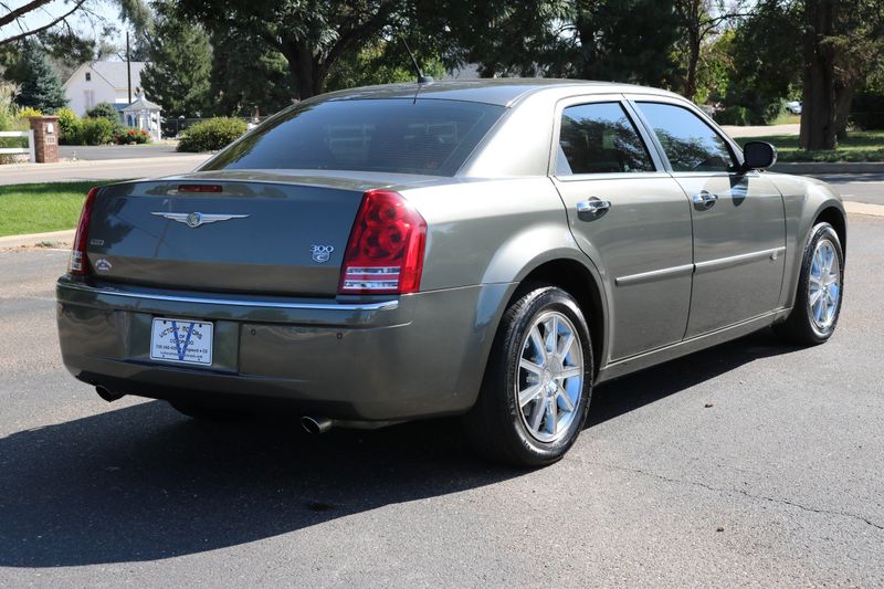 2008 Chrysler 300 Photos