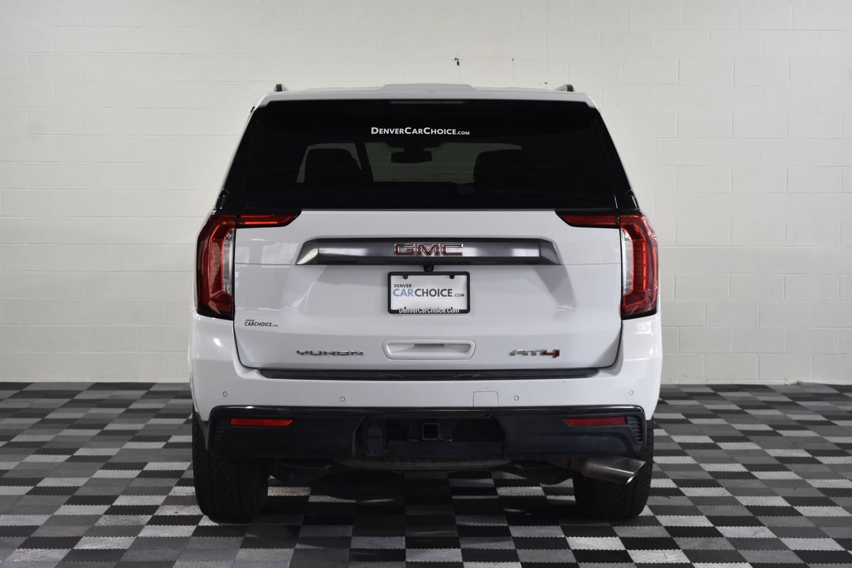 2022 GMC Yukon XL 4WD AT4