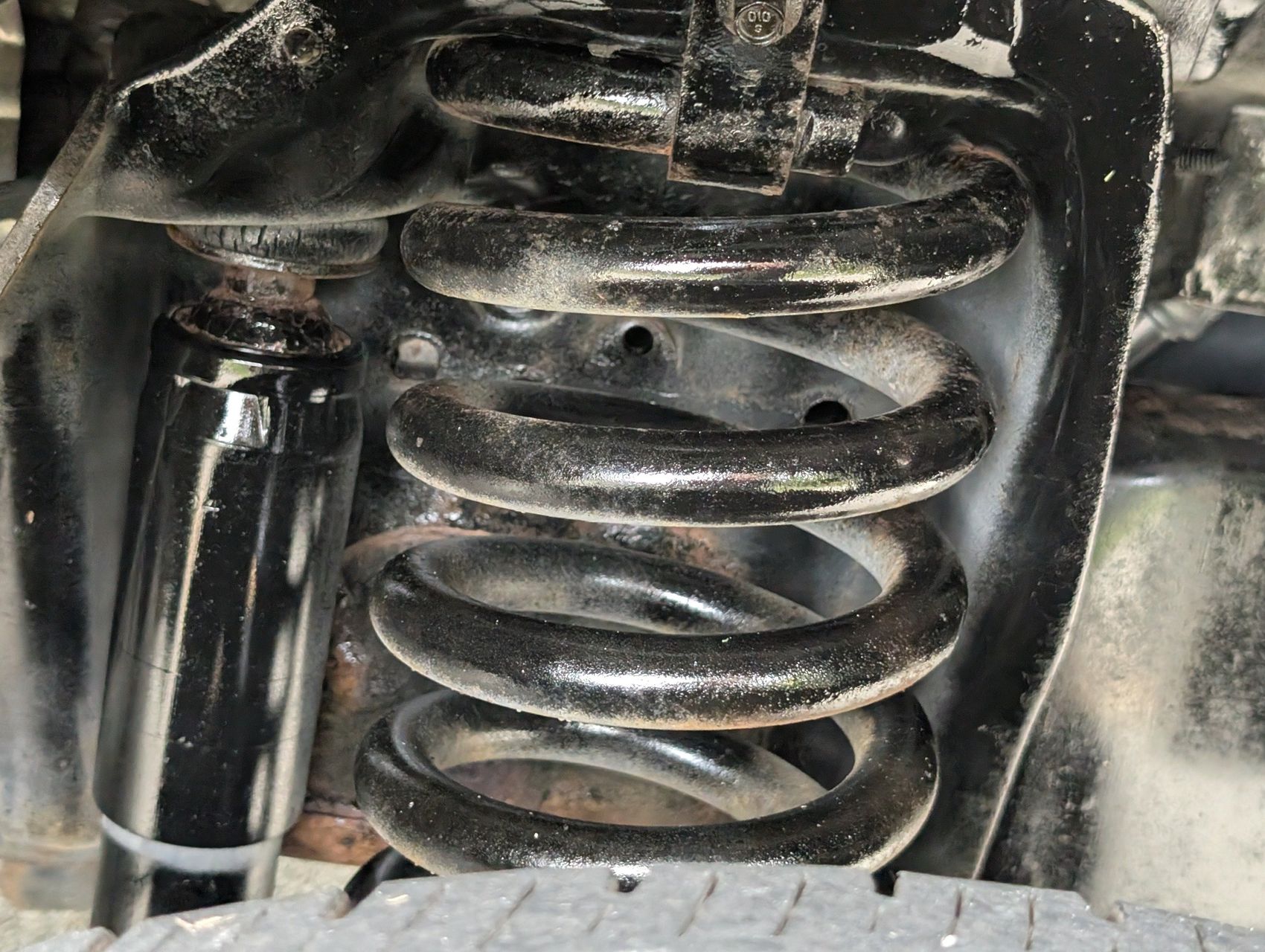 2016 Ford E-350 64