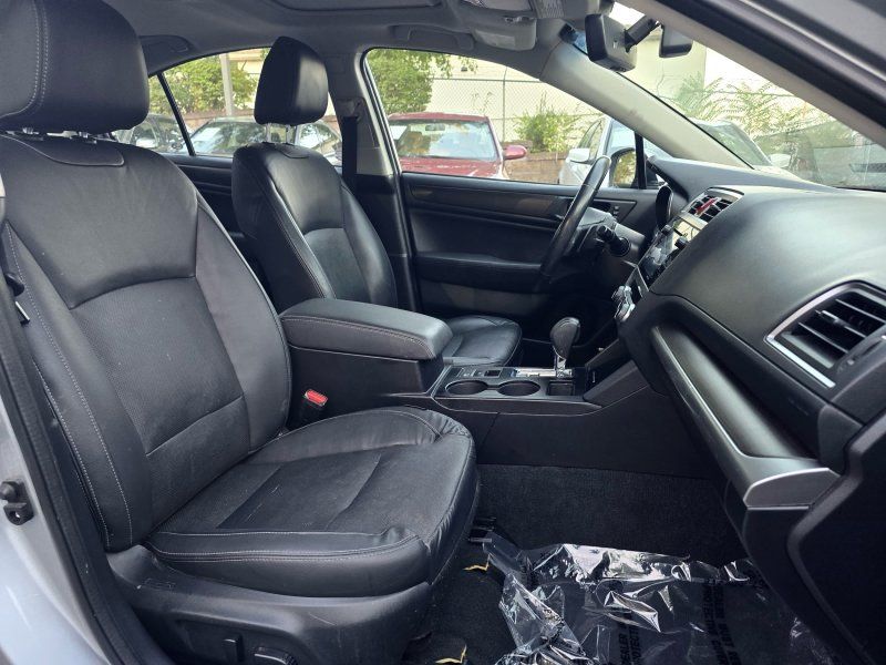2017 Subaru Legacy 2.5i Limited photo 17