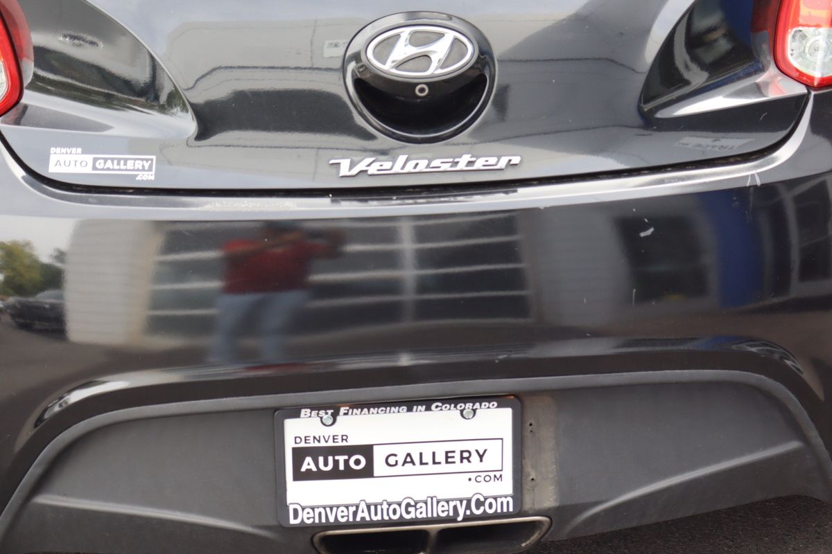 2017 Hyundai VELOSTER 